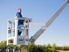 Böcker AHK36 Trailerkran/trailerlift