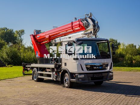 Böcker AK 37/4000 lastbilkran/lastbillift