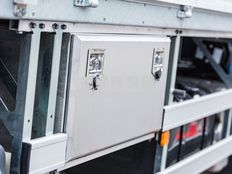 Böcker AK 42/4000 lastbilkran/lastbillift