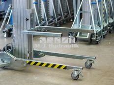 Böcker ALP materialehejs LM S4 475 (4.77m/300 kg)