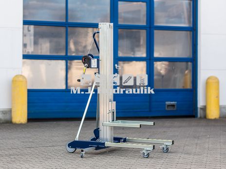 Böcker ALP materialehejs LMJ 390 (3.89m/120 kg)