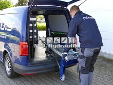 Böcker ALP materialehejs LMJ 390 (3.89m/120 kg)