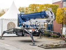 Böcker RK 36/2400 bæltekran/bæltelift