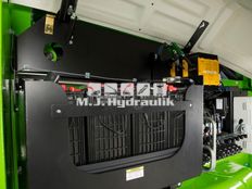 Nifty HR28 Hybrid 4x4