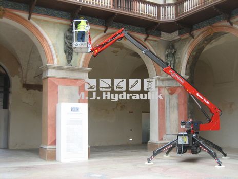 Platform Basket Spider 13.65