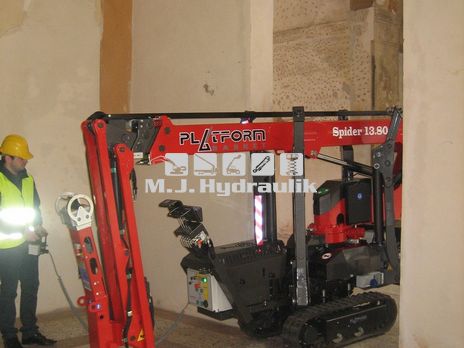 Platform Basket Spider 13.80